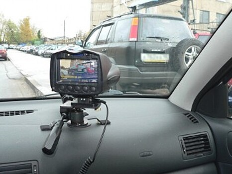 Более 440 тысяч рублей заплатят нарушители за неправильную парковку