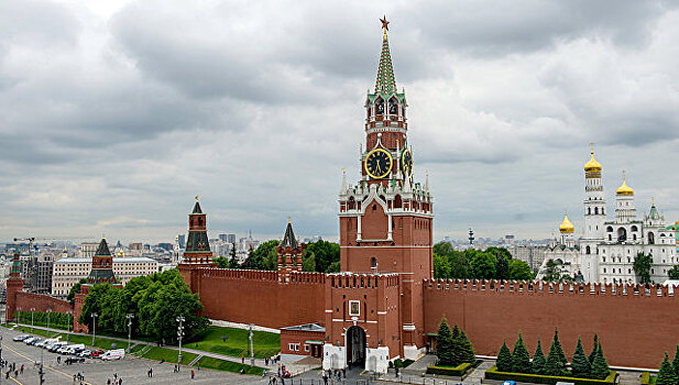 В Кремле поделились ожиданиями от визита Порошенко в США