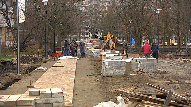 В Калининграде до конца года должны завершить первый этап реконструкции сквера на улице Рокоссовского