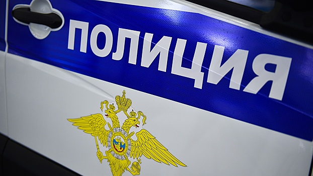 В Петербурге житель дома и представители УК устроили перестрелку во дворе