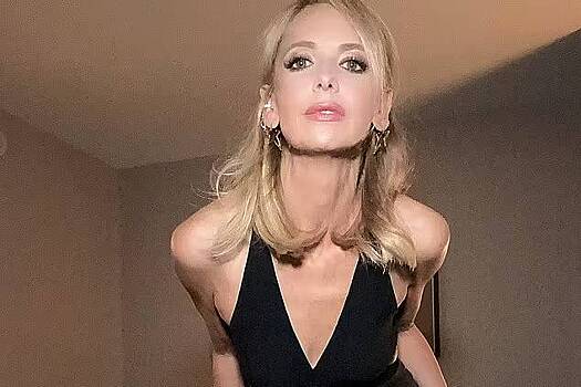 Внешность 46-летней звезды сериала «Баффи» на новых фото вызвала споры в сети