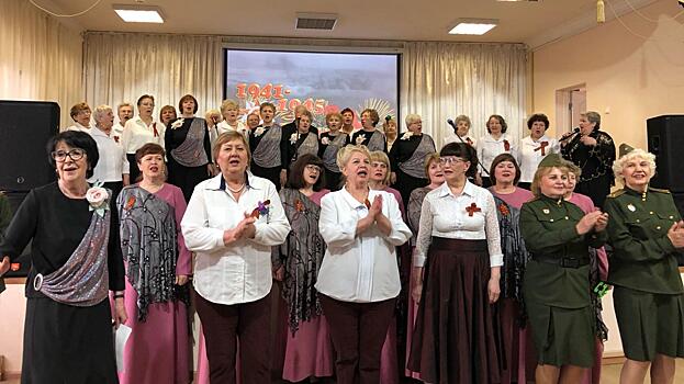 Три вологодских ветерана Великой Отечественной войны выступили на сцене КДЦ «Забота»