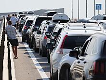 Водителям напомнили о штрафах за езду по обочине даже при пробках