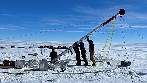 Древнейший лед на Земле: в Антарктиде извлекли образцы возрастом 6 млн лет