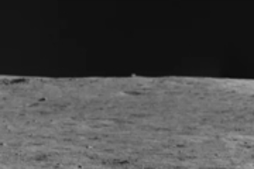 Китайский луноход заметил «таинственную хижину» на обратной стороне Луны