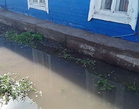 Из-за порыва трубы 750 домов в Оренбурге остались без воды