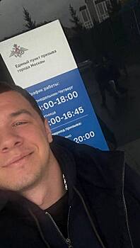 «Никто не прятался, идем служить»: как рэпер Макан со скандалом уходит в армию