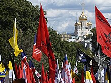 В шествии "За свободный интернет" в Москве участвуют около 800 человек