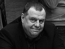 Умер актер сериала «Интерны» Максим Пинскер