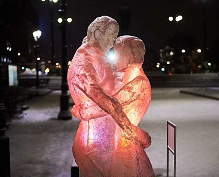 В Уфе откроется выставка прозрачных светящихся скульптур