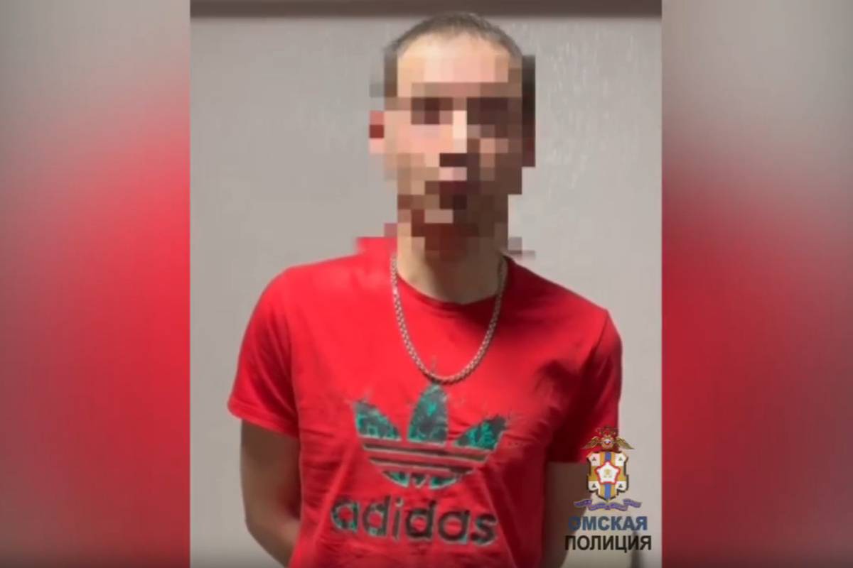 Сожженая машина российской полиции попала на видео