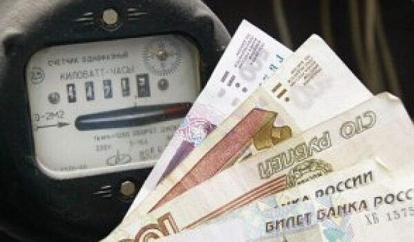 Двум жителям Махачкалы пересчитали платежи за электричество