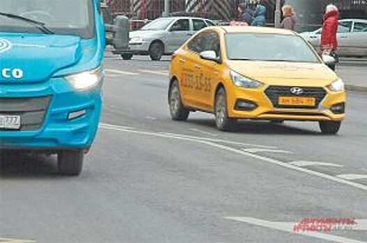 Такси в Ростове смогут ездить по выделенным полосам для транспорта