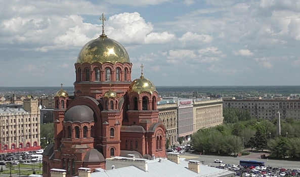 Волгоградцам у Александро-Невского собора покажут фильмы о святых воинах Руси