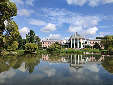 Названо направление, которое выбирают москвичи для осеннего отдыха