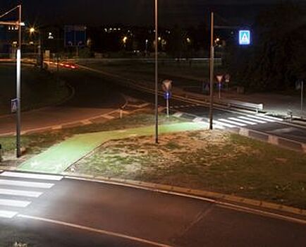 В 4 районах города на пешеходных переходах появятся «Умные светильники» от «Ленсвета»