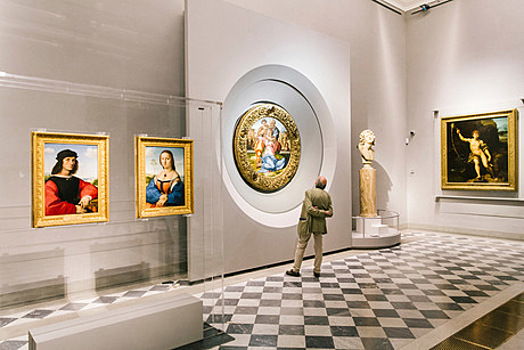 Галерея Уффици обновила экспозицию, создав новый зал Рафаэля и Микеланджело