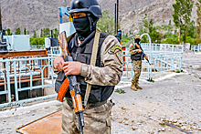 Потеряли рубежи. На границе Киргизии и Таджикистана разгорается новый конфликт. Почему обе страны зовут на помощь Россию?