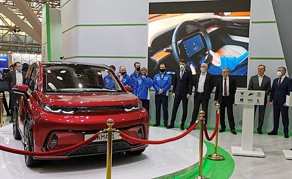 КАМАЗ презентовал в Москве электромобиль "Кама-1"