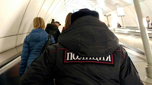 В Петербурге из-за бесхозного предмета закрыта станция метро «Крестовский остров»