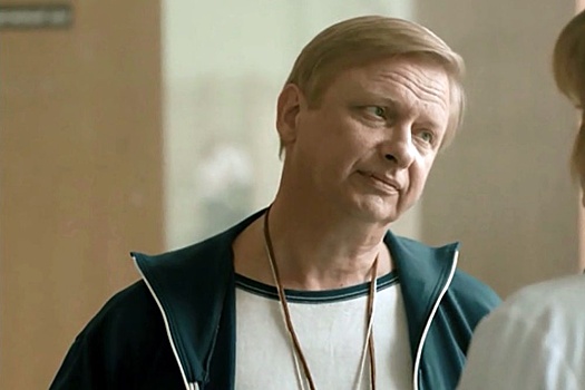 Названа вероятная причина смерти актера Максима Глотова, найденного мертвым дома