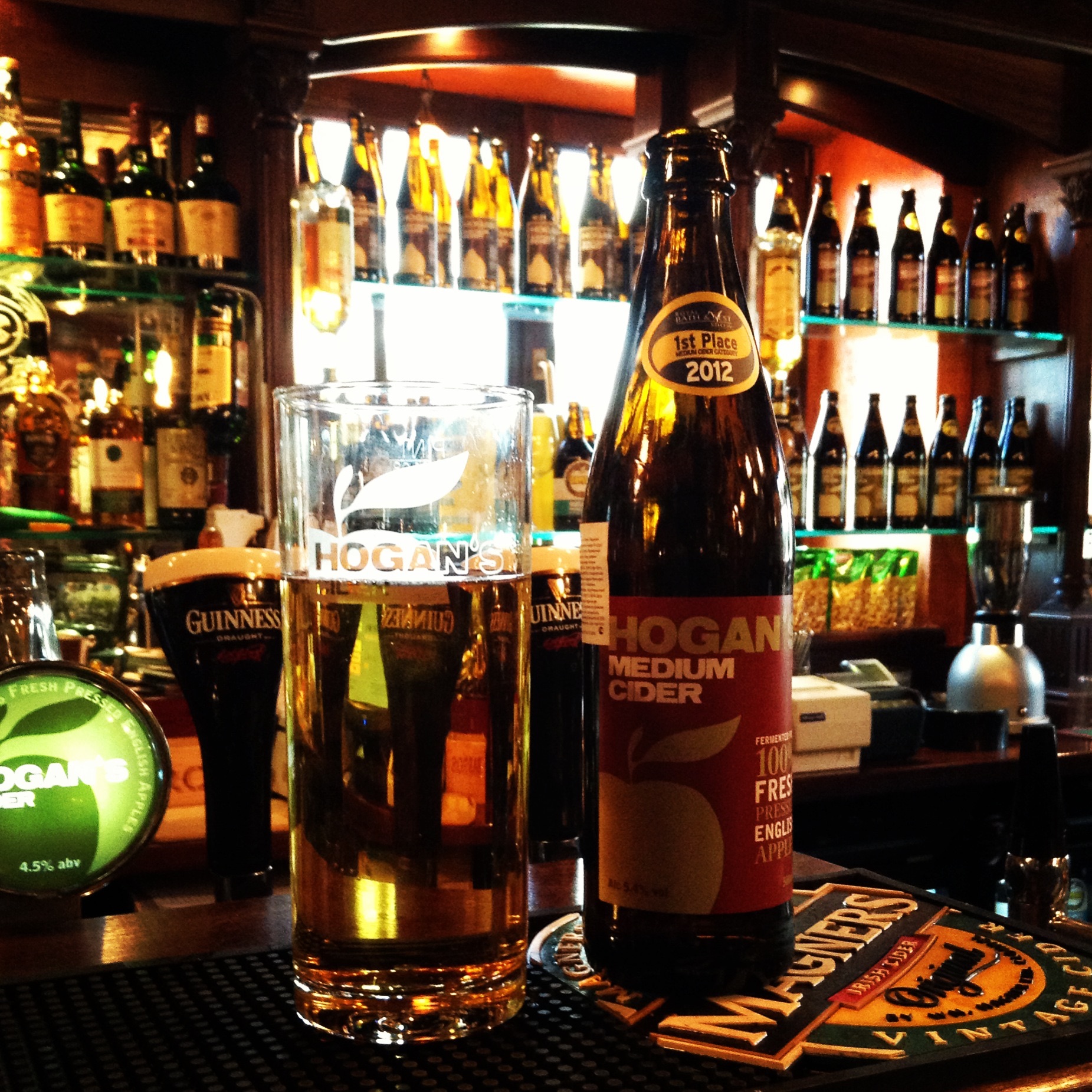 Hamilton`s Irish Pub, Белгород, Белгородская область, Россия, Европа