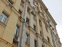 В 2025 году в центре столицы в доме 1953 года постройки заменят все лифтовое оборудование