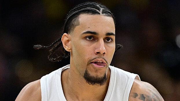 Баскетболист Тайсон извинился перед Леброном Джеймсом