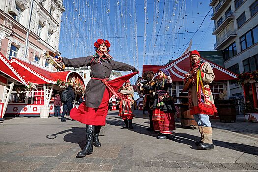 Выступления известных фольклорных коллективов и сказочные спектакли ждут гостей «Московской Масленицы»