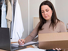 Юристы объяснили, как возвращать товары с маркетплейсов