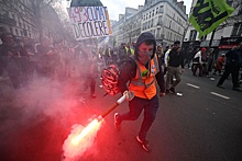 Макрон молчит, Париж в хаосе: Во Франции ситуация выходит из-под контроля властей