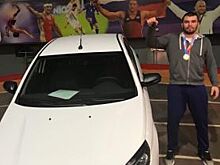 Борец Хасан Хубаев выиграл автомобиль на турнире памяти Сослана Андиева
