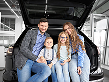 Россиянам напомнили, как купить семейный автомобиль по льготной программе