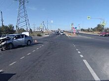 На Дону водитель иномарки проехал на красный сигнал светофора