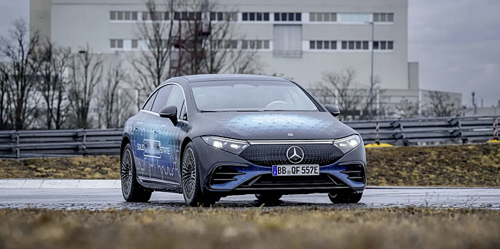 Mercedes протестирует первый твердотельный аккумулятор