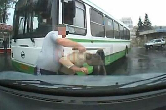 ЧП Сочи: Сочинский водитель маршрутки убил коллегу палкой