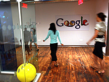 Google намерена засудить россиянина за букву "G"