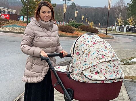40-летняя Ирина Слуцкая рассказала, как поддерживает себя в форме после третьих родов