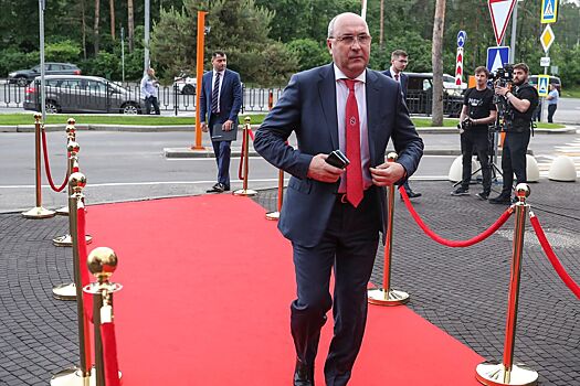 Президент ХК ЦСКА: мне на этих хейтеров… далеко и послать в командировку