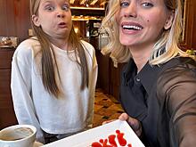 Кристина Асмус намекнула, что планирует второго ребенка: «Рассчитываю быть беременной»