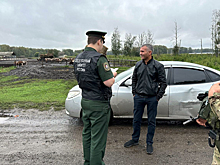 Двух скотников под конвоем увезли с фермы в военкомат Новосибирска