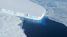 Скорость таяния подножия ледников Западной Антарктики оказалась примерно в 4 раза меньше