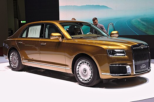 Иностранцы сравнили лимузин Aurus Senat с китайской копией Rolls-Royce