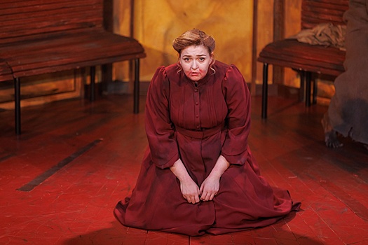 Преступление и наказание. В Псковской драме выпустили "Каинову печать"