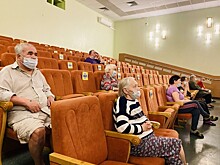 В пансионате для ветеранов труда №6 посмотрели советскую комедию "Где находится нофелет?"