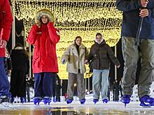 Москвичей приглашают на бесплатный каток на Воробьевых горах