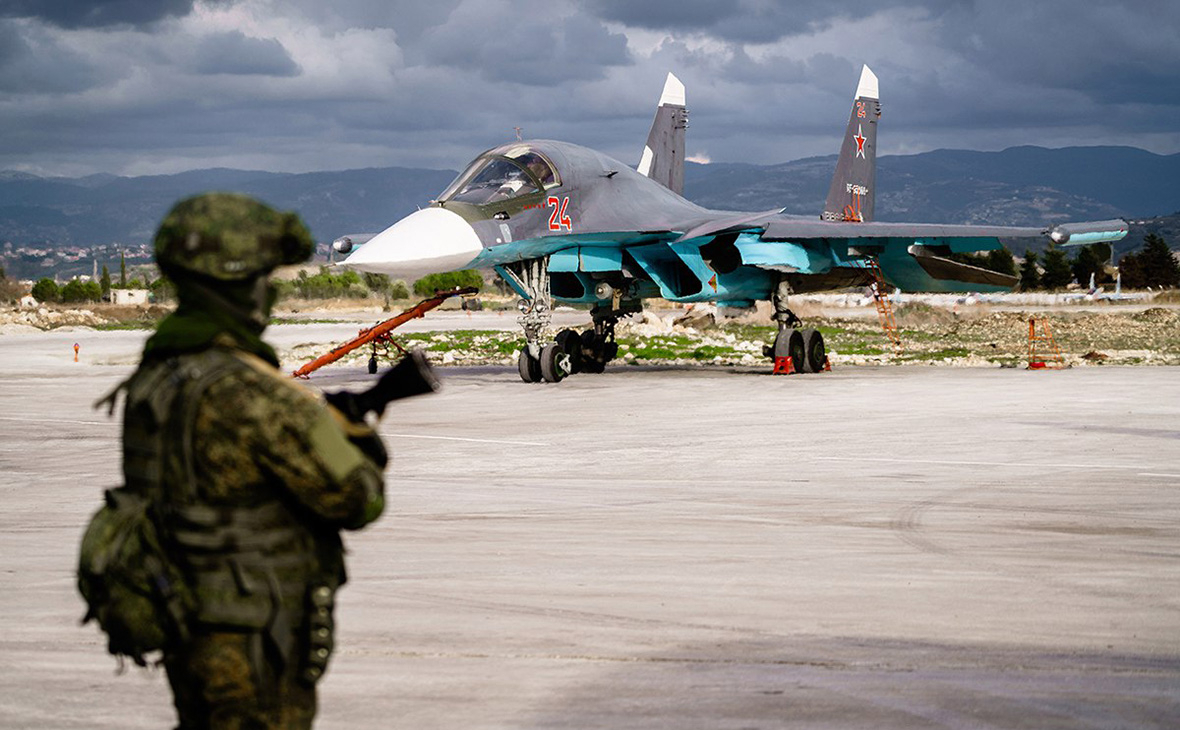 Военно воздушная операция. Су-34 Хмеймим. Су-34 Хмеймим Сирия. Су-34 ВКС России в Сирии. ВКС РФ В Сирии.