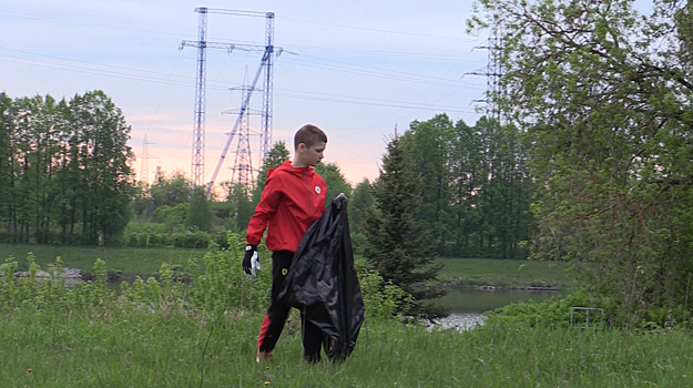 Тимуровцы 21 века. Дубненский школьник организовал движение по уборке мусора