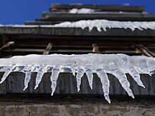 Юрист Крохин: при ущербе от падения сосулек гражданам положена компенсация
