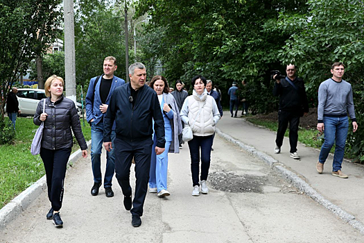 Мэр Самары Иван Носков об активных жителях Октябрьского района: Нужно всем вспомнить о правах и обязанностях собственника, объединиться и начать действовать